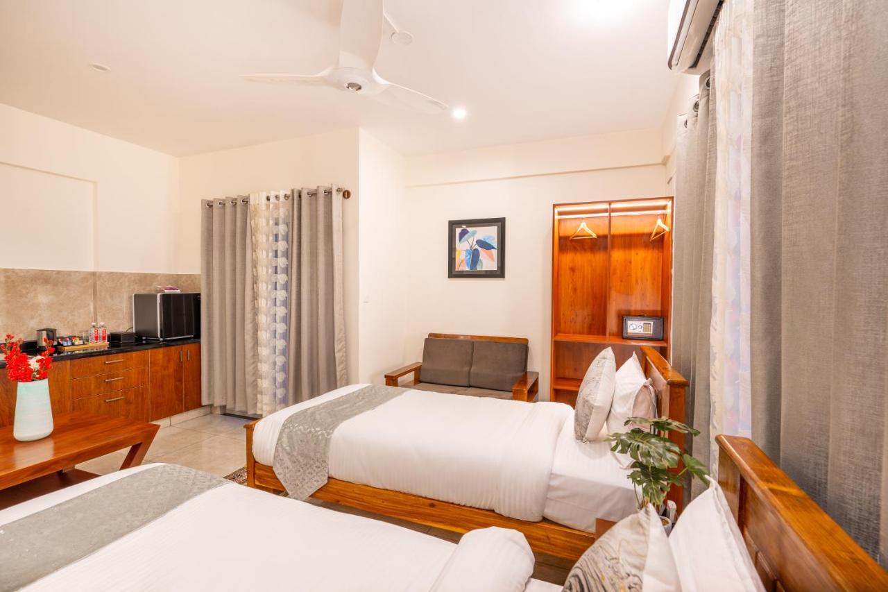 The Silver Chimes Suites Bangalore Exterior photo